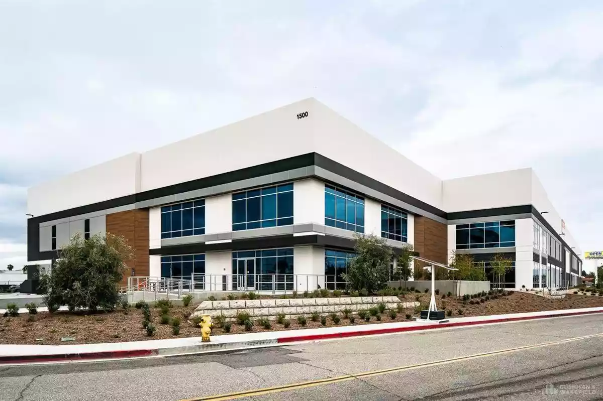Fullerton - Warehouse/Distribution