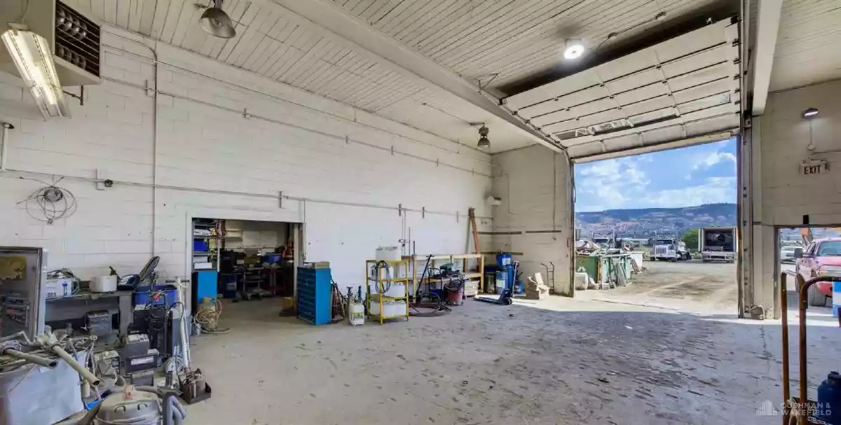 Kamloops - Warehouse/Distribution