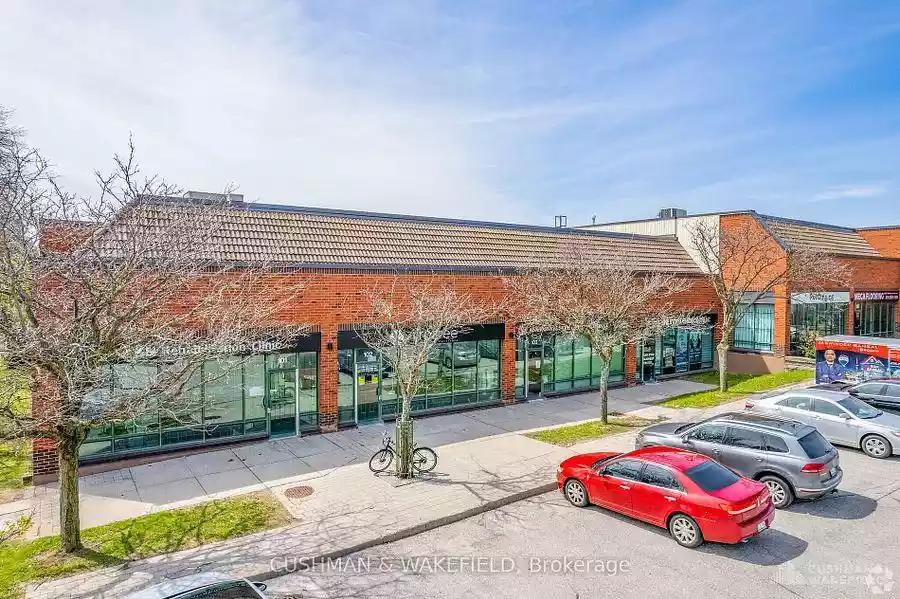 200 Tiffield Road