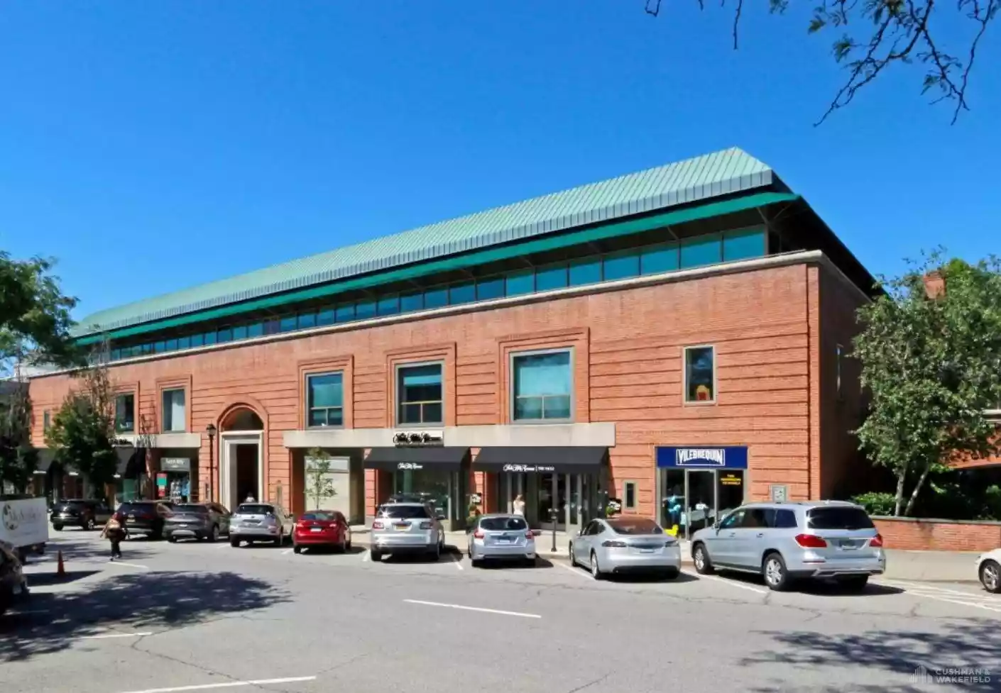 200 Greenwich Avenue