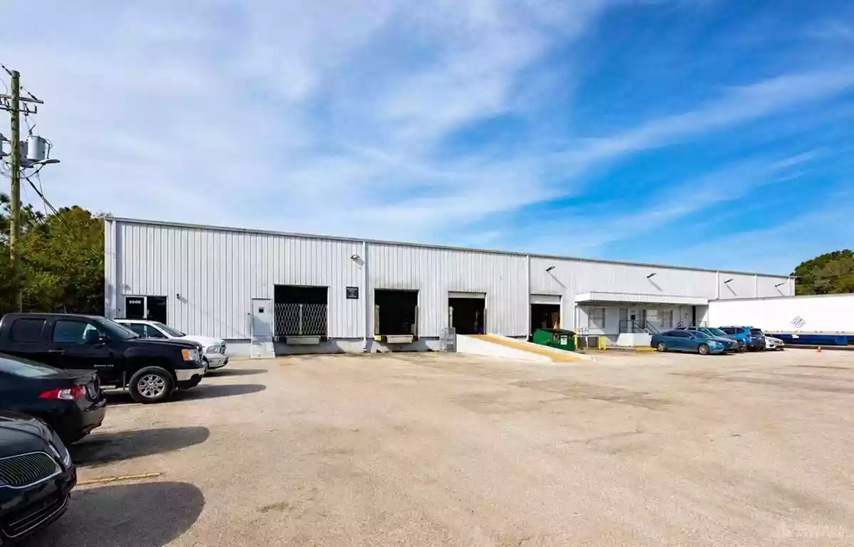 Tampa - Warehouse/Distribution