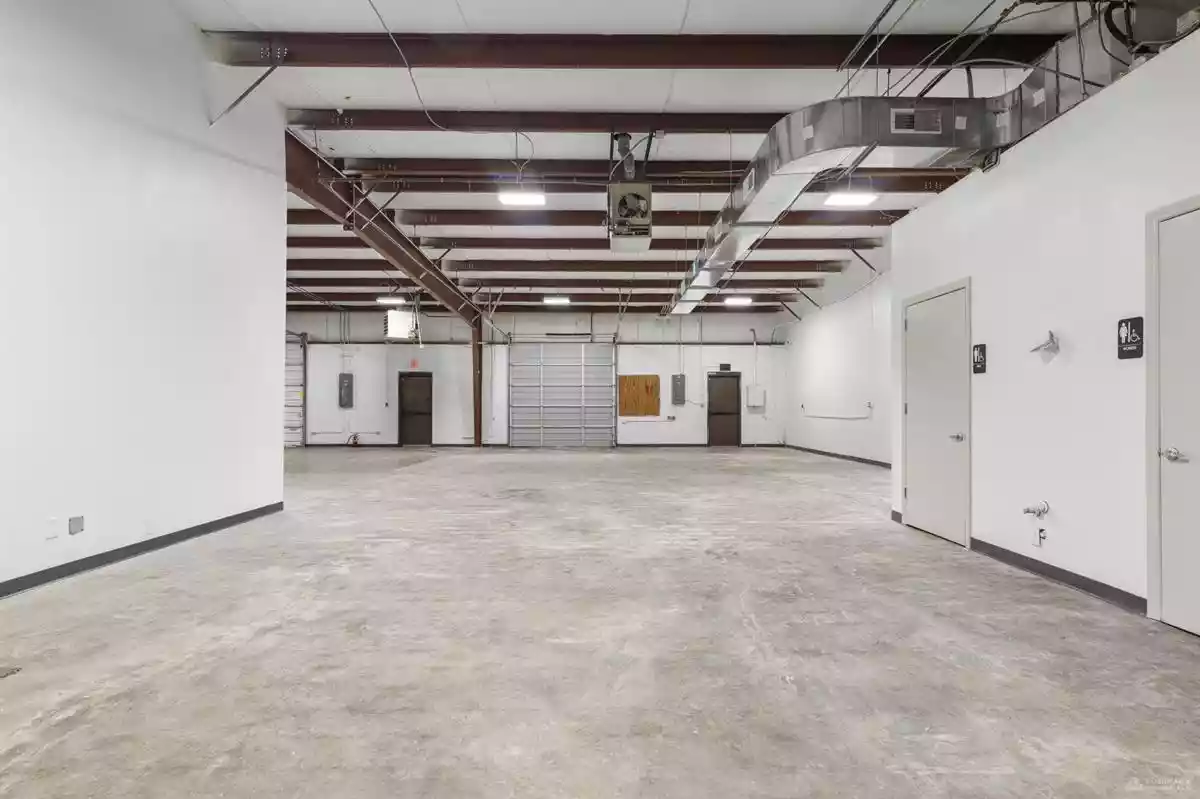 Greensboro - Warehouse/Distribution