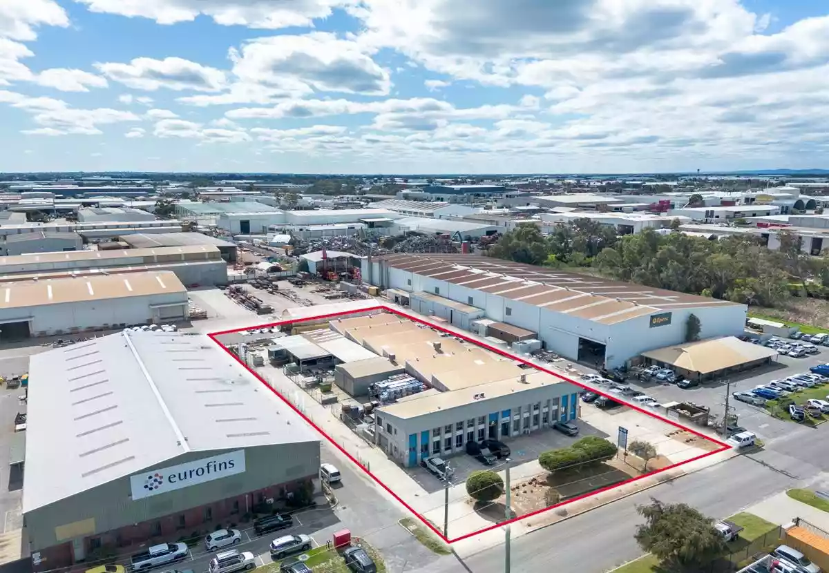 50-52 Banksia Road