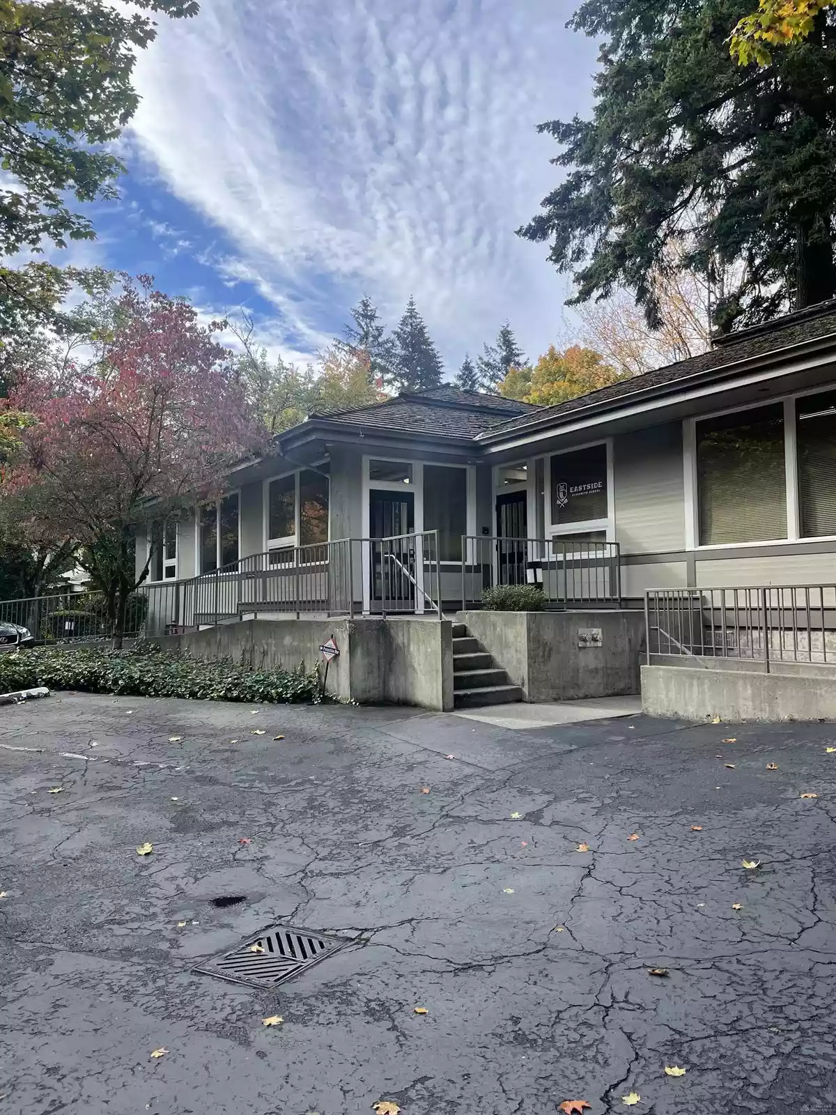 Issaquah - Office