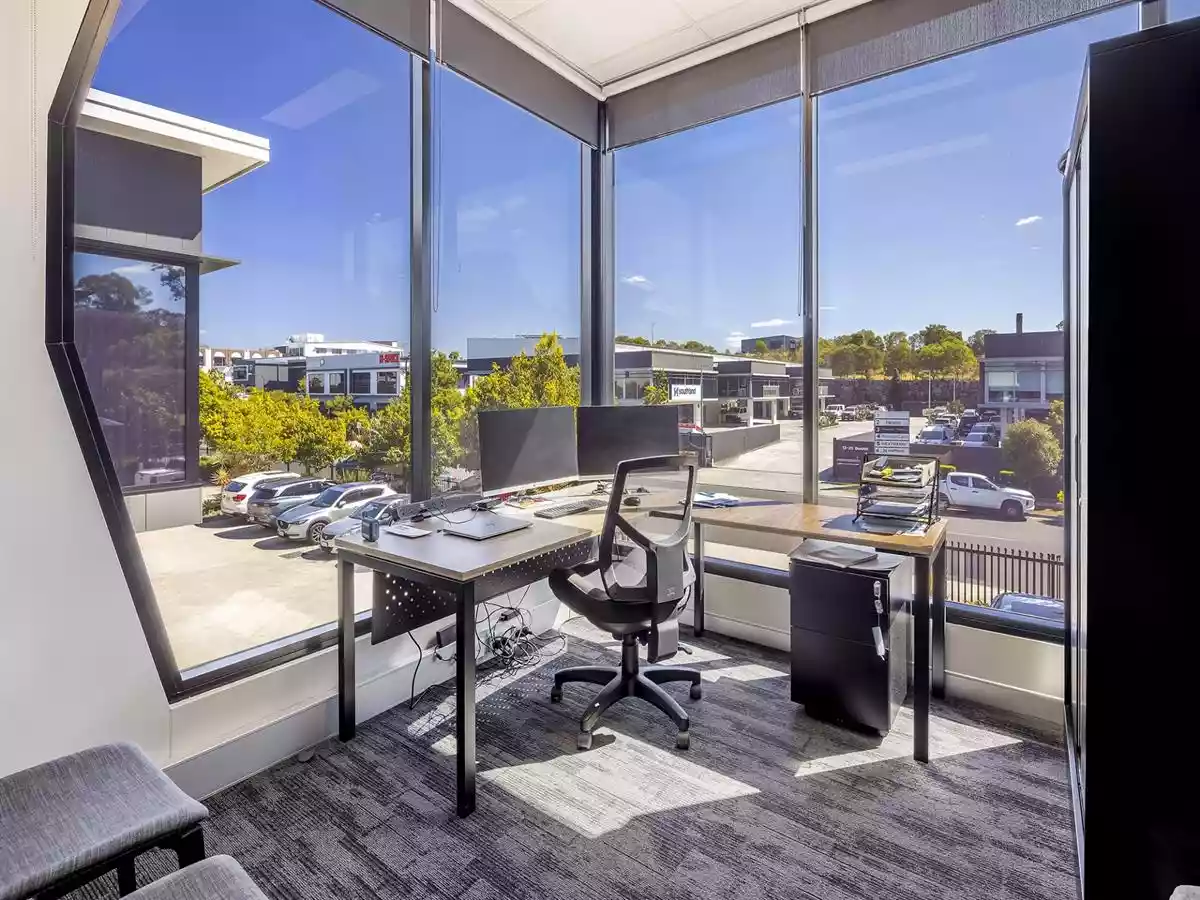 4/28/Dunhill Crescent