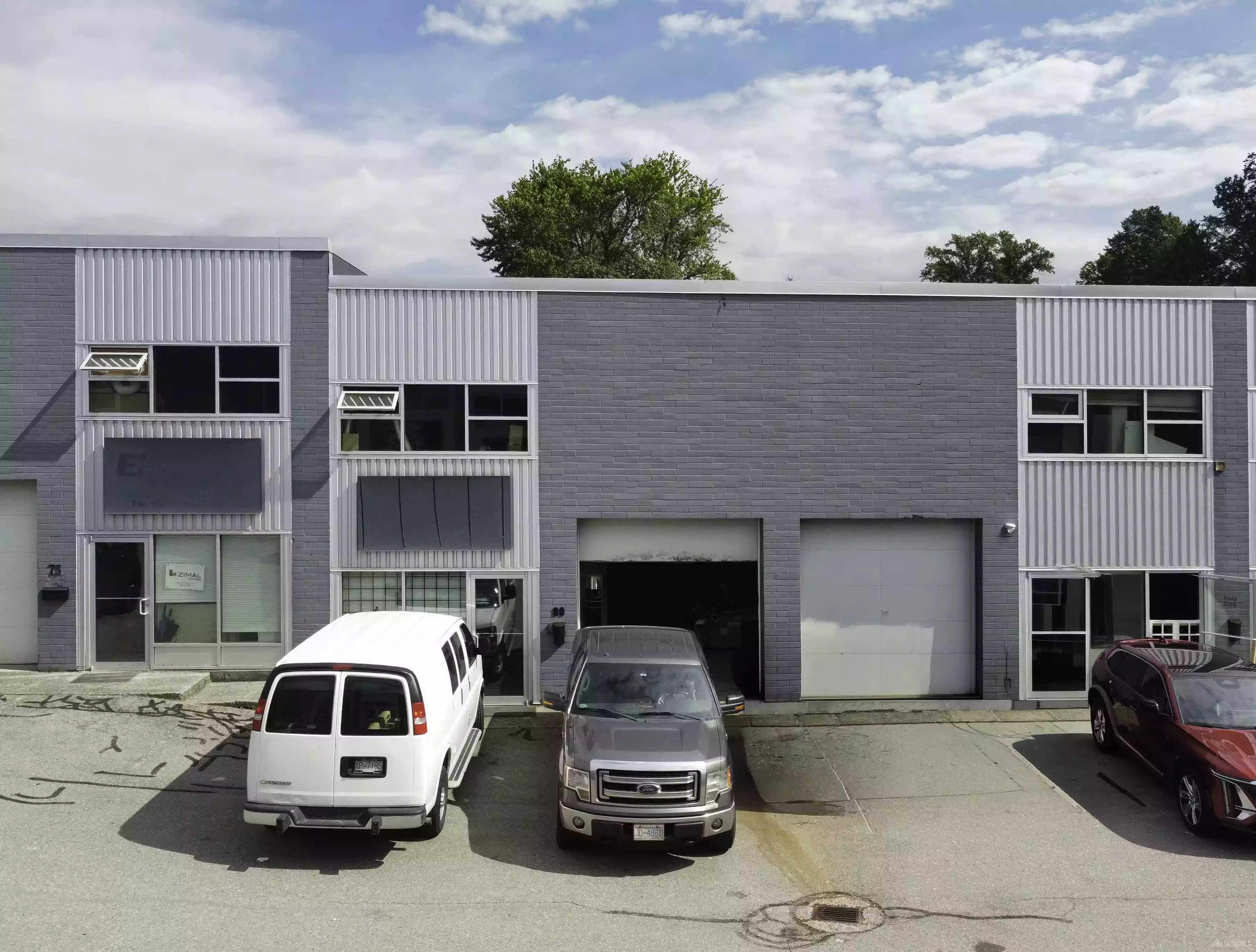 2710 Barnet Highway