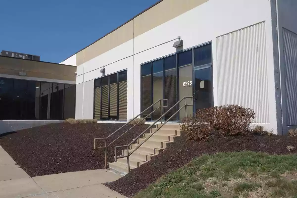 Lenexa - Office Service