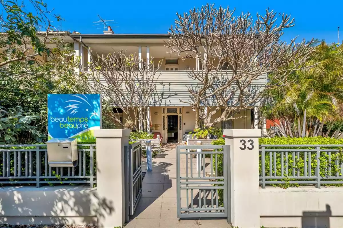 33 Fort Street