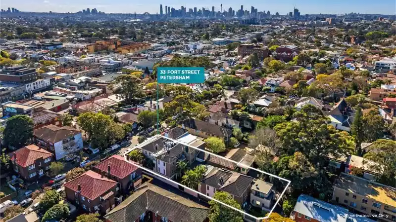 Uniquely Positioned Vacant Possession Boarding House Opportunity in the Heart of the Inner West