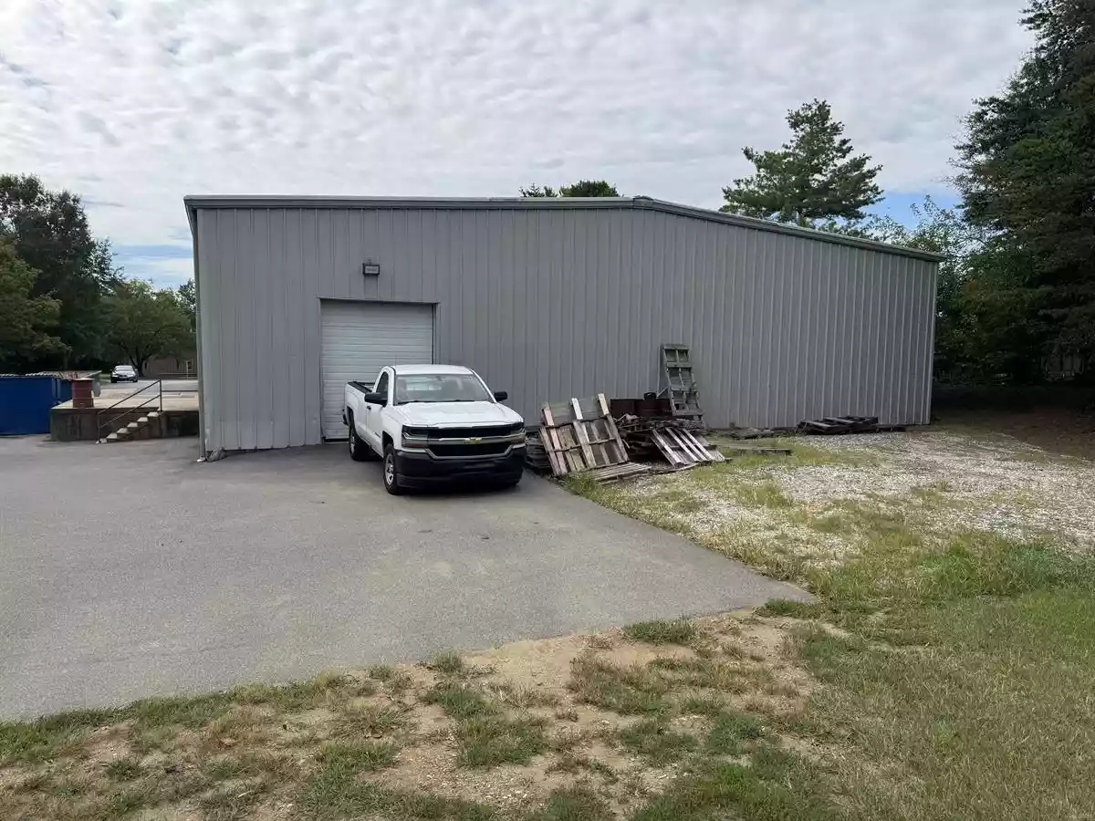 Greensboro - Warehouse/Distribution