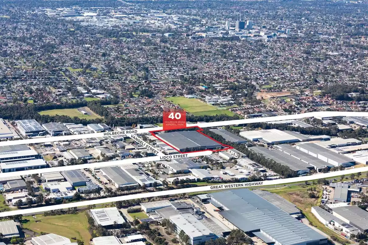40 Holbeche Road