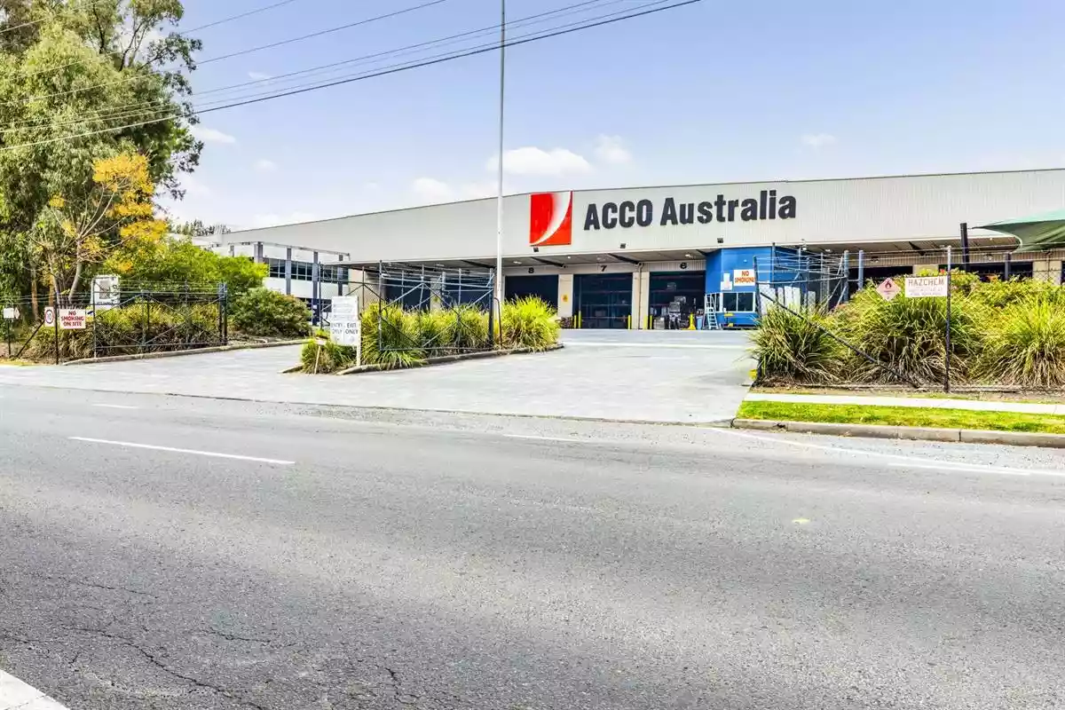 40 Holbeche Road