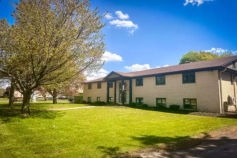 A1-425 Titus Avenue