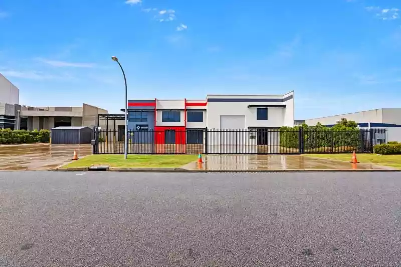 6 Ernest Clark Road