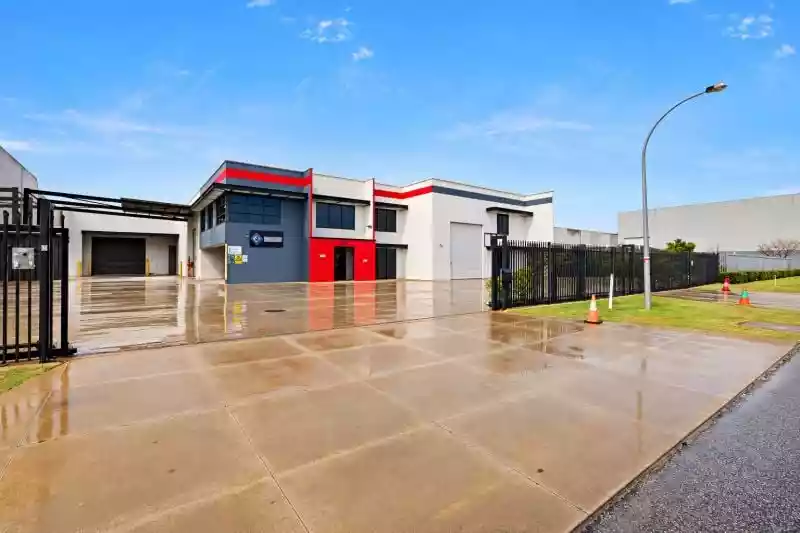 6 Ernest Clark Road