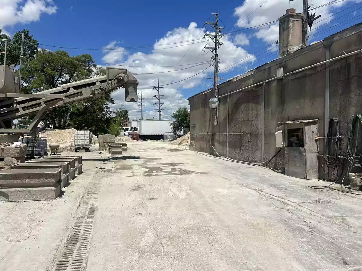 Franklin Park - Warehouse/Distribution