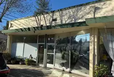 Menlo Park - Retail