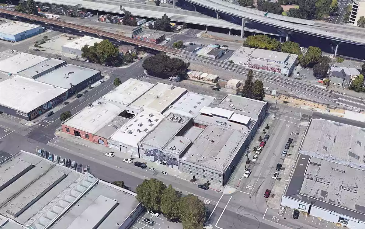 Oakland - Manufacturing