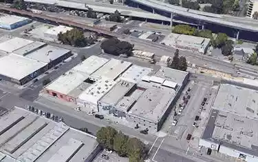 Oakland - Manufacturing