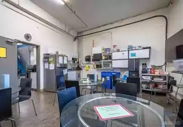 Burnaby - Warehouse/Distribution