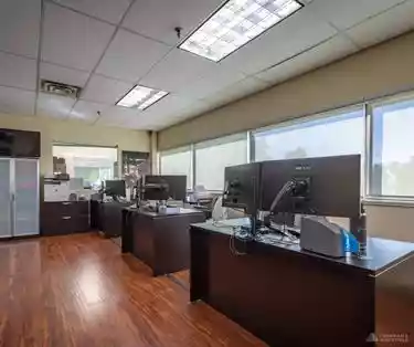 Burnaby - Warehouse/Distribution
