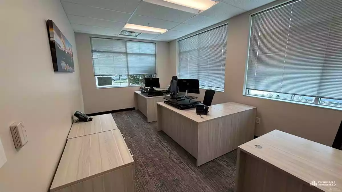 Longmont - Office