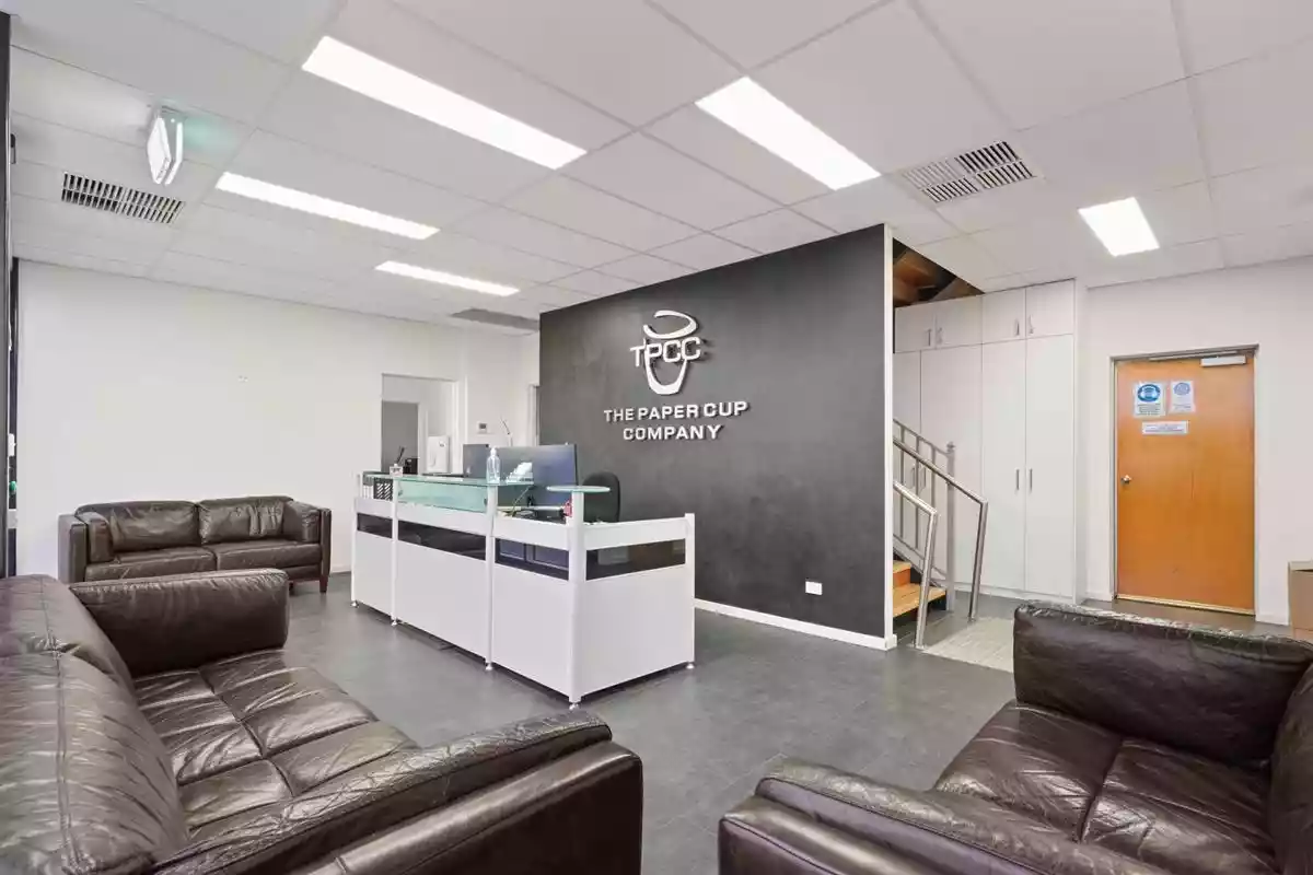 Unit 2/8 Adina Court