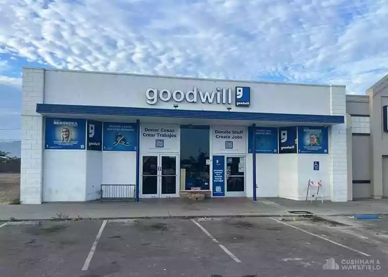 Salinas - Street Retail