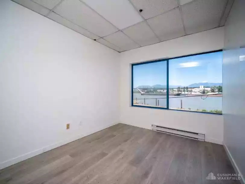 Richmond - Warehouse/Distribution