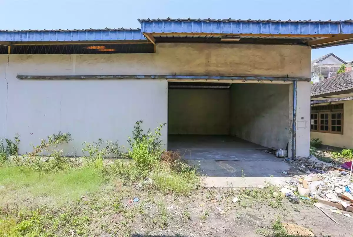 Warehouse