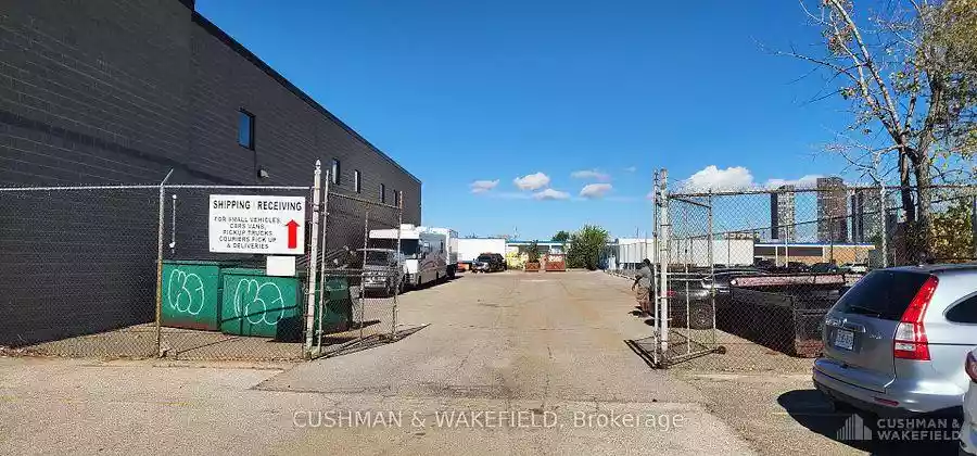 North York - Warehouse/Distribution