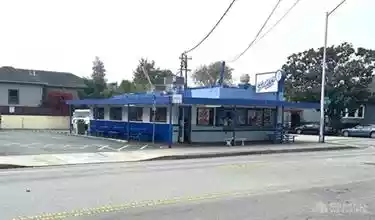 Santa Cruz - Street Retail
