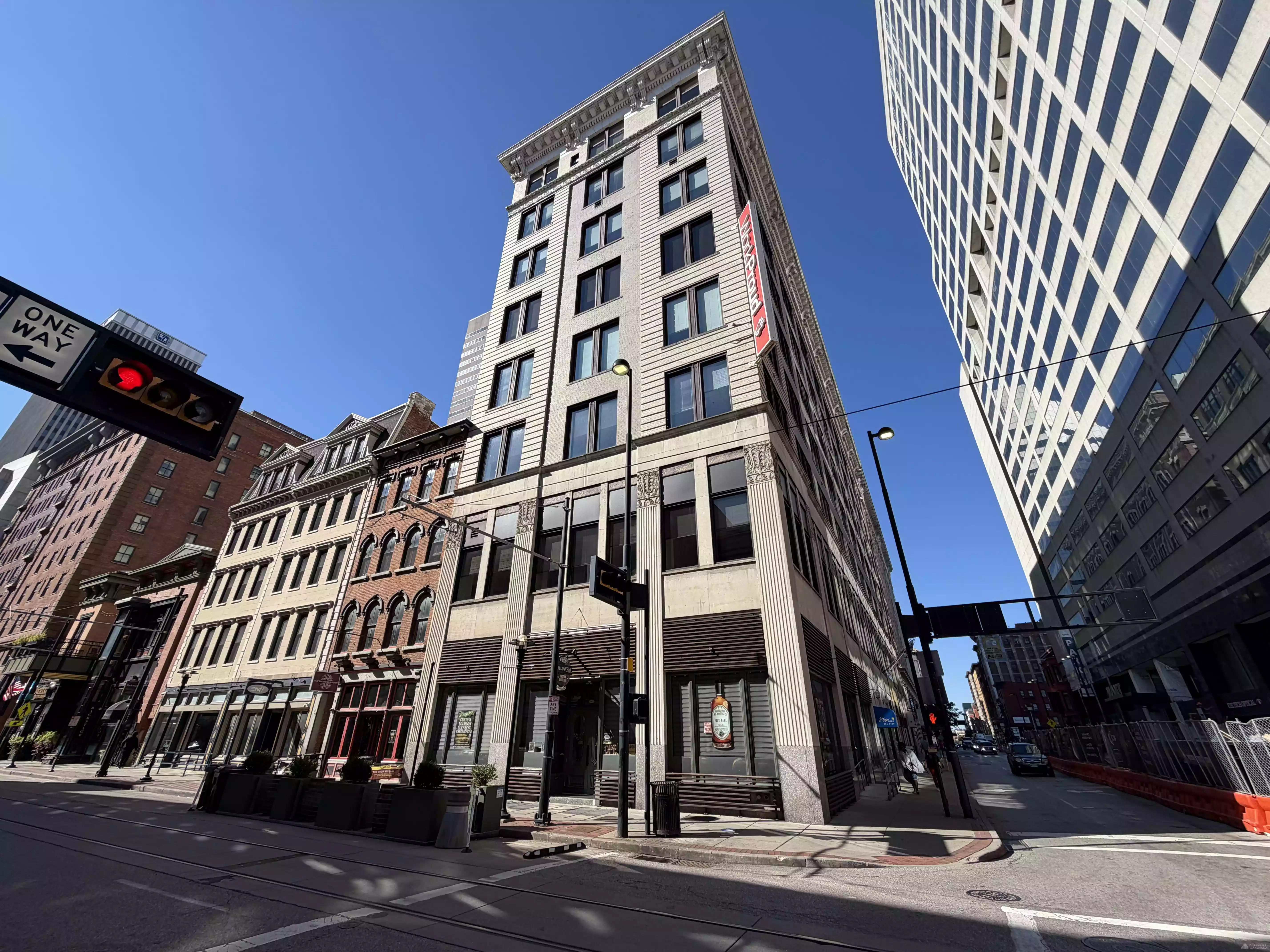 Cincinnati - Office