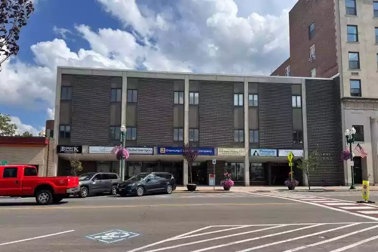 A2-110 Genesee Street 