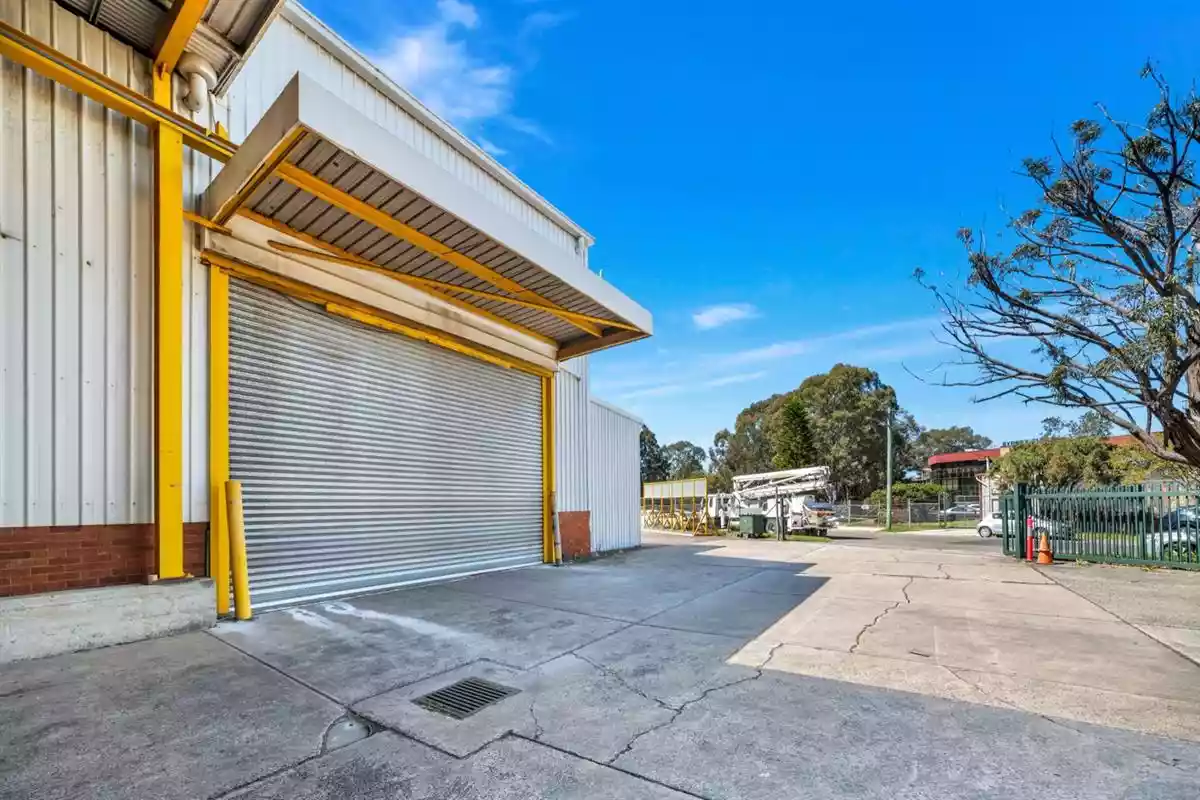 24 Canterbury Road