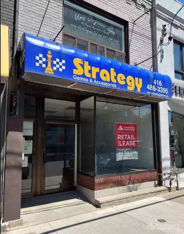 Toronto - Street Retail