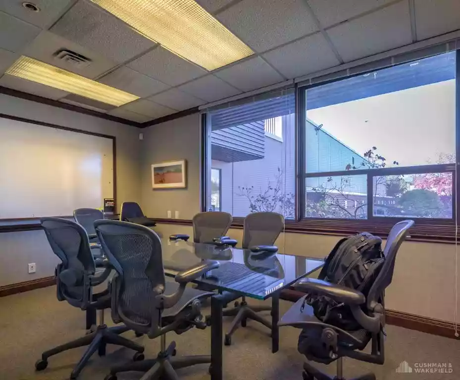Burnaby - Warehouse/Distribution