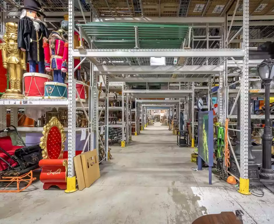 Burnaby - Warehouse/Distribution