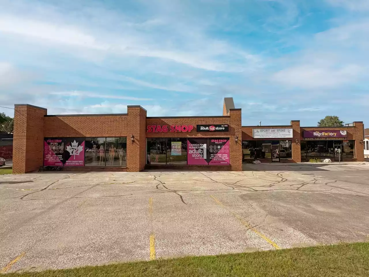 1152 London Road, Unit 4