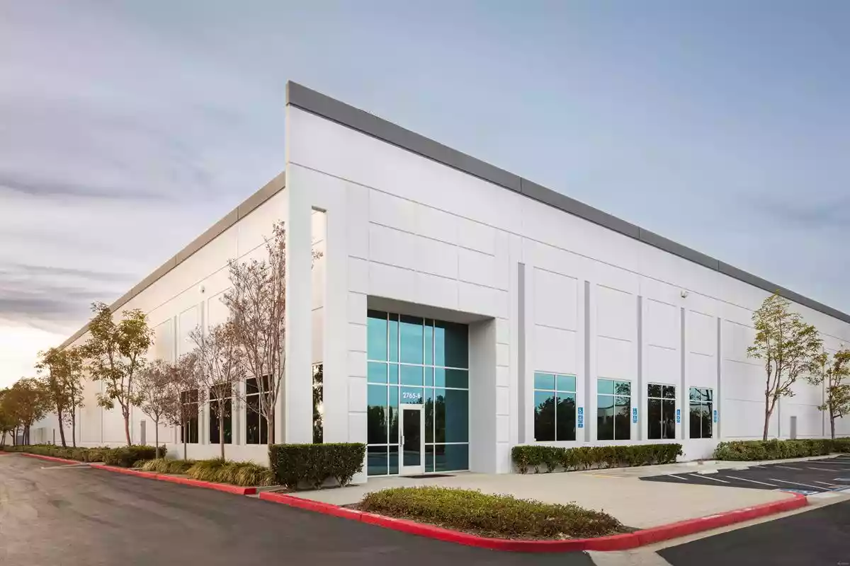 Vista - Warehouse/Distribution