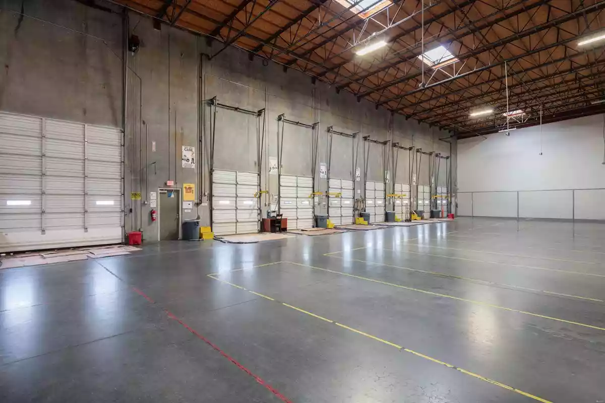 Vista - Warehouse/Distribution