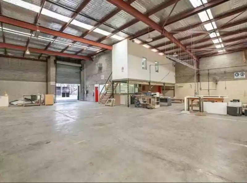 2 Bronti Street