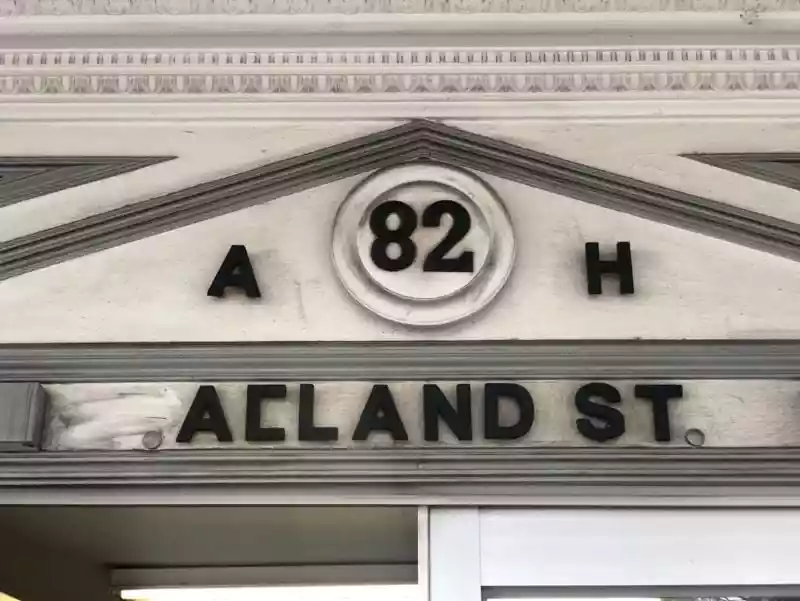 78-82 Acland Street