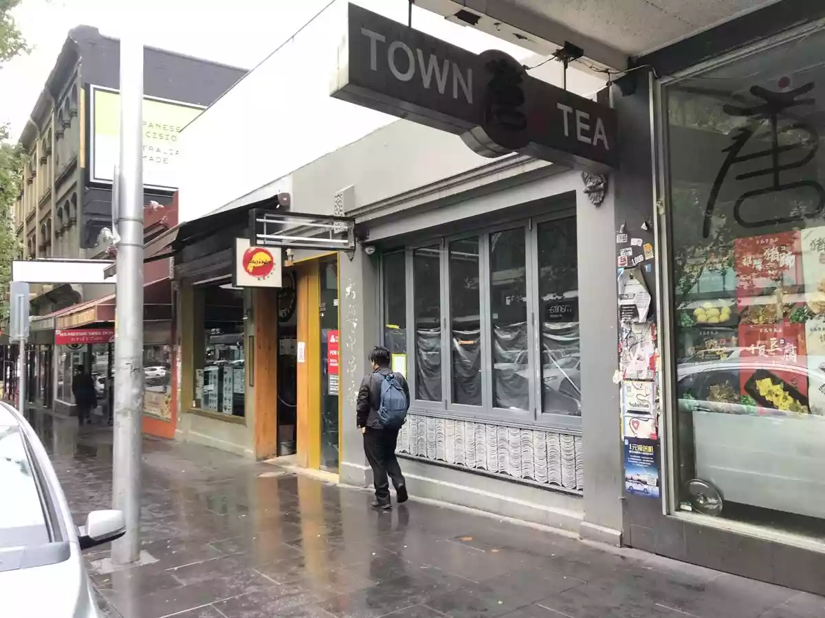 229 Russell Street