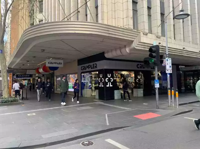 SWANSTON STREET CORNER RETAIL EXPOSURE