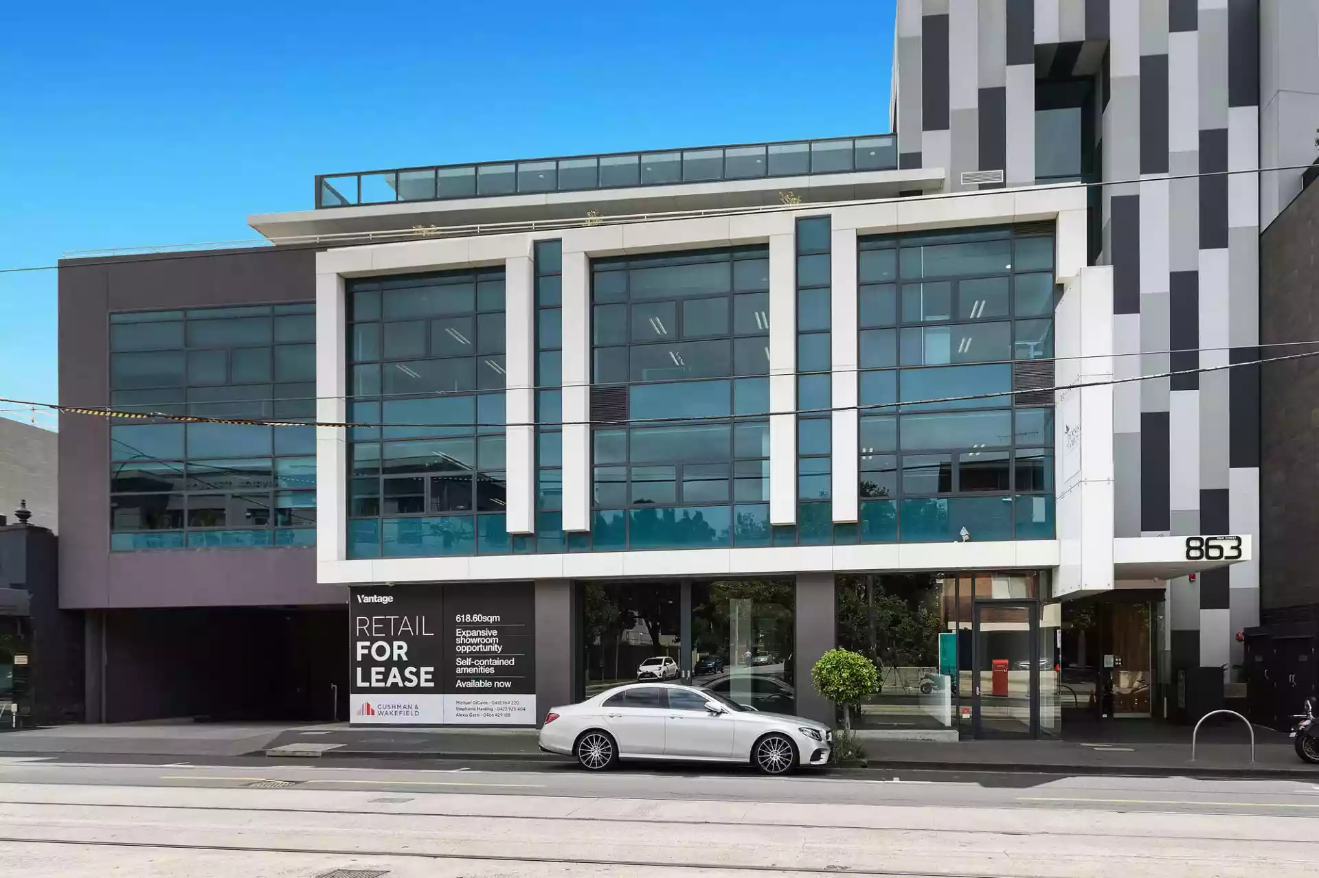EXPANSIVE HIGH STREET RETAIL / SHOWROOM OPPORTUNITY