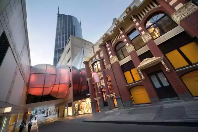 273-275 Little Lonsdale Street