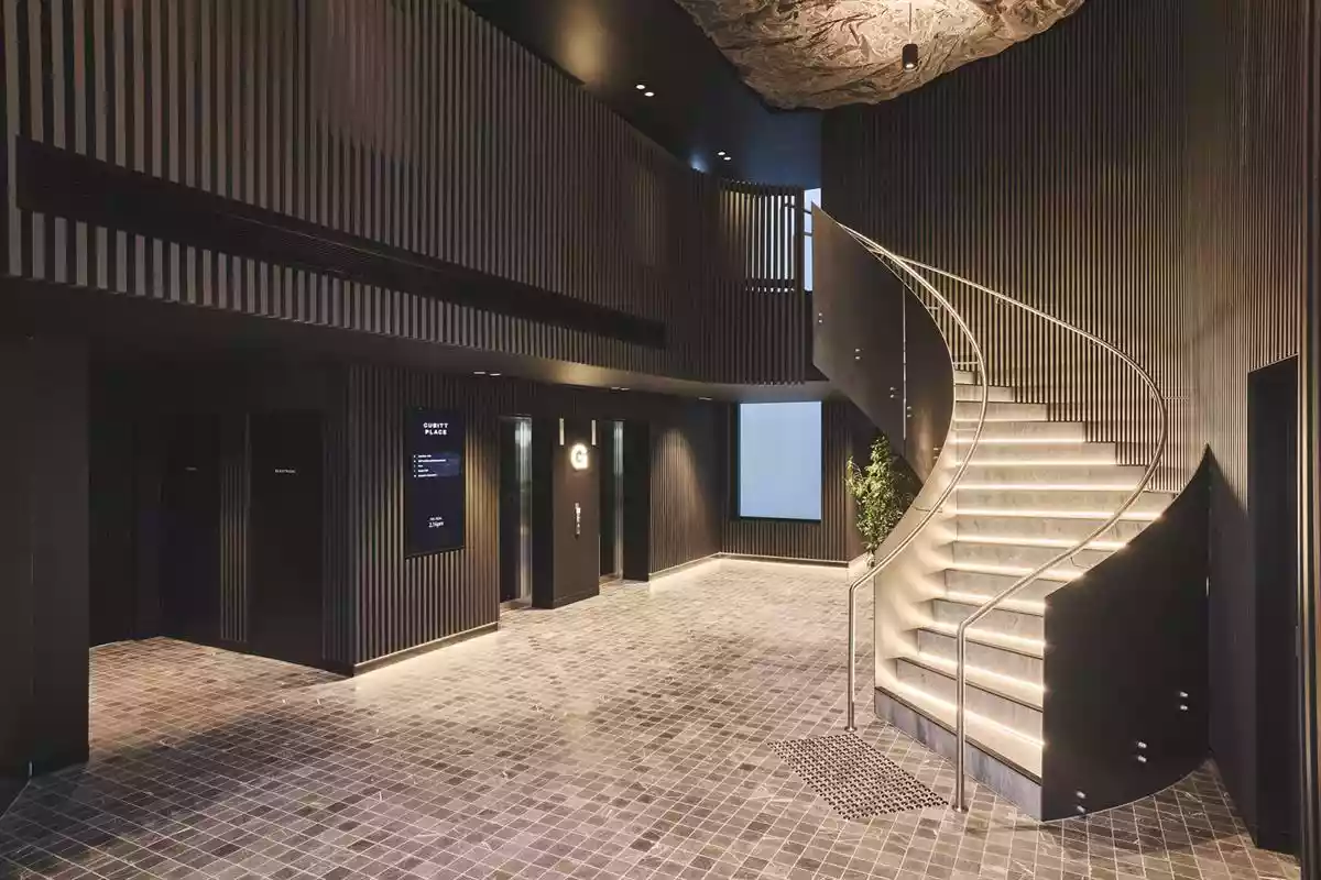 16 Stephenson Street