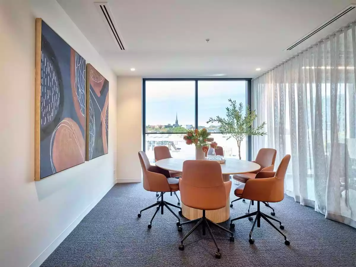 16 Stephenson Street