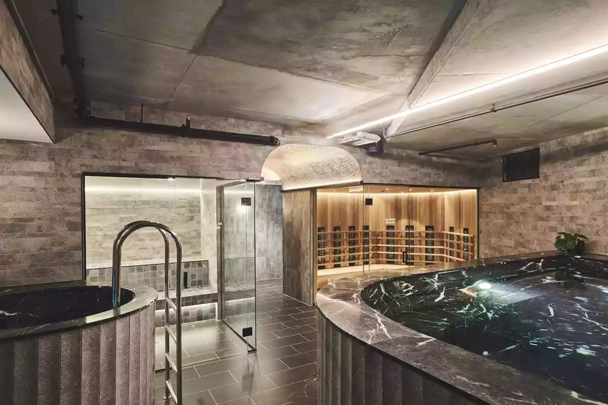 16 Stephenson Street